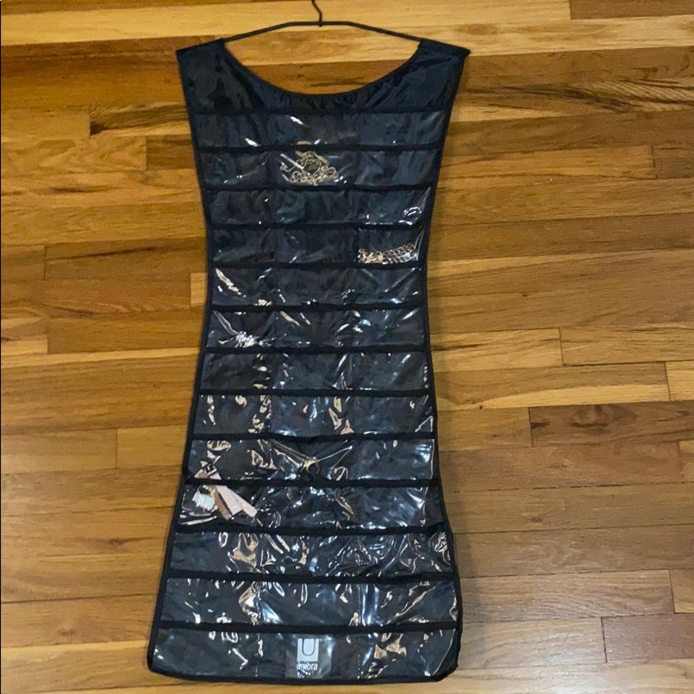 Jewelry organizer